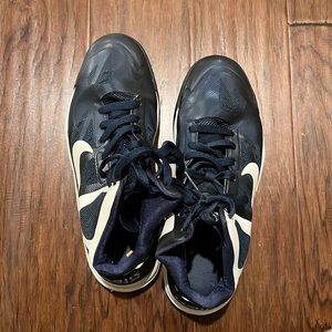 Nike Hyper Aggressor Air Max basketball shoes